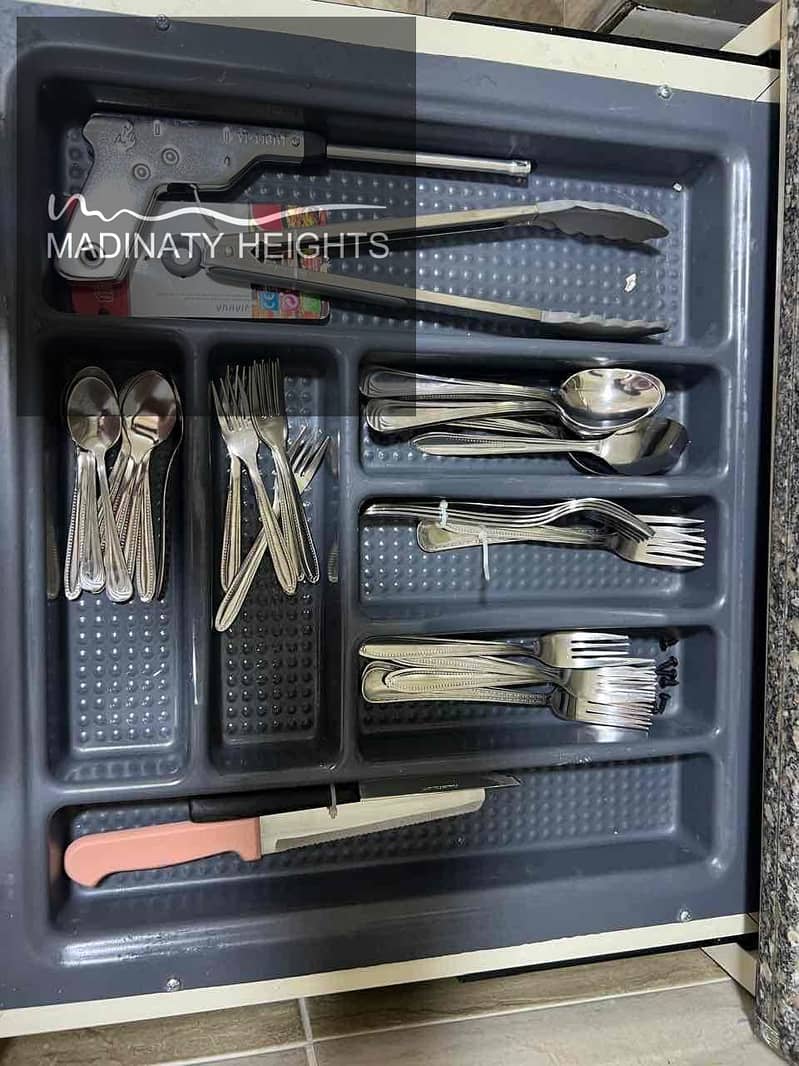 22 2ff339fb-6863-4d90-adf3-866a545e3044. jpg