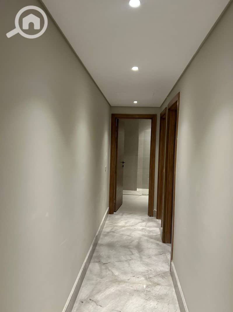 10 WhatsApp Image 2025-11-25 at 7.43. 54 PM. jpeg