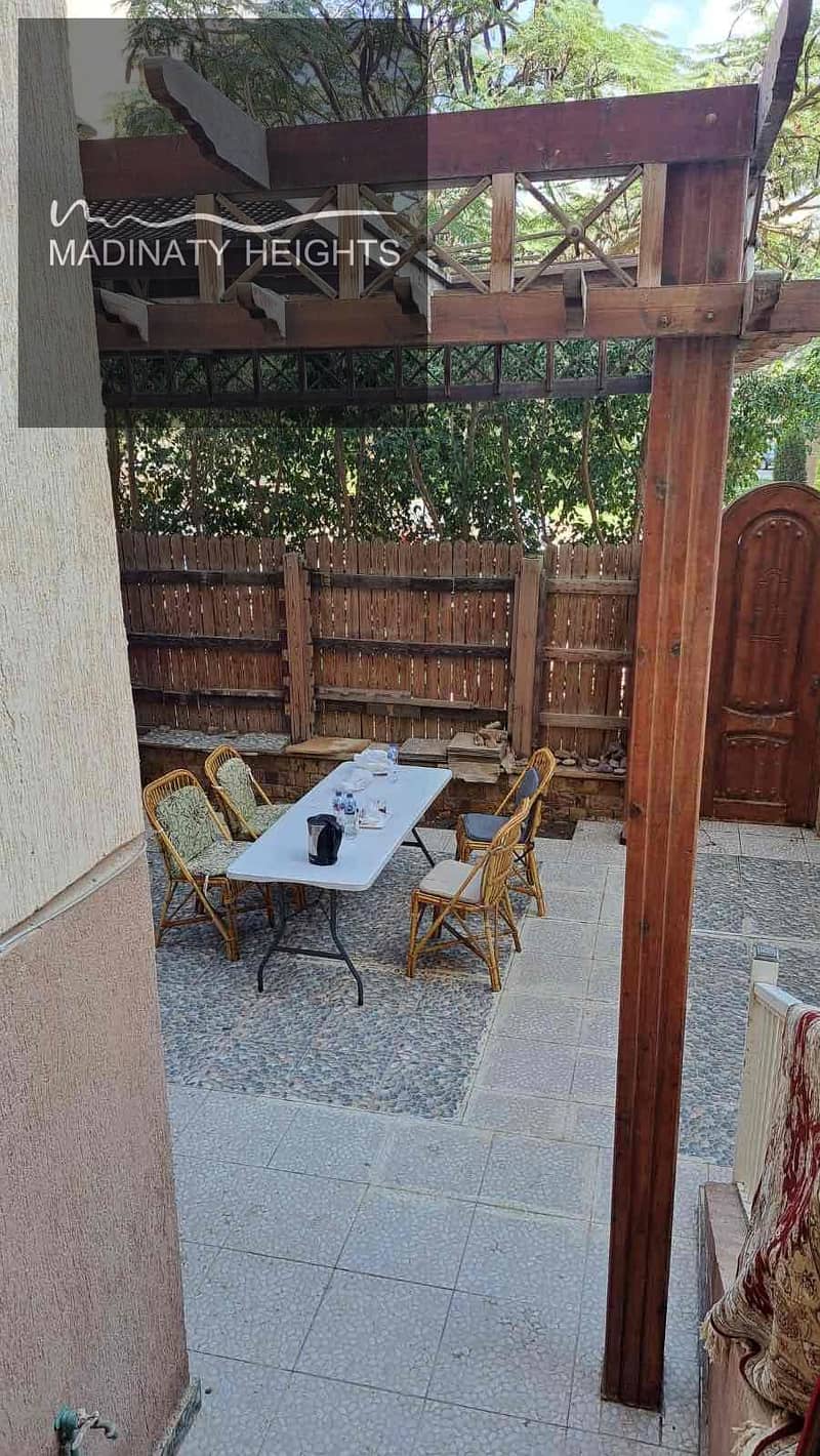 2 bacaeb15-f4e4-41cc-bcce-48c5f40b0221. jpg