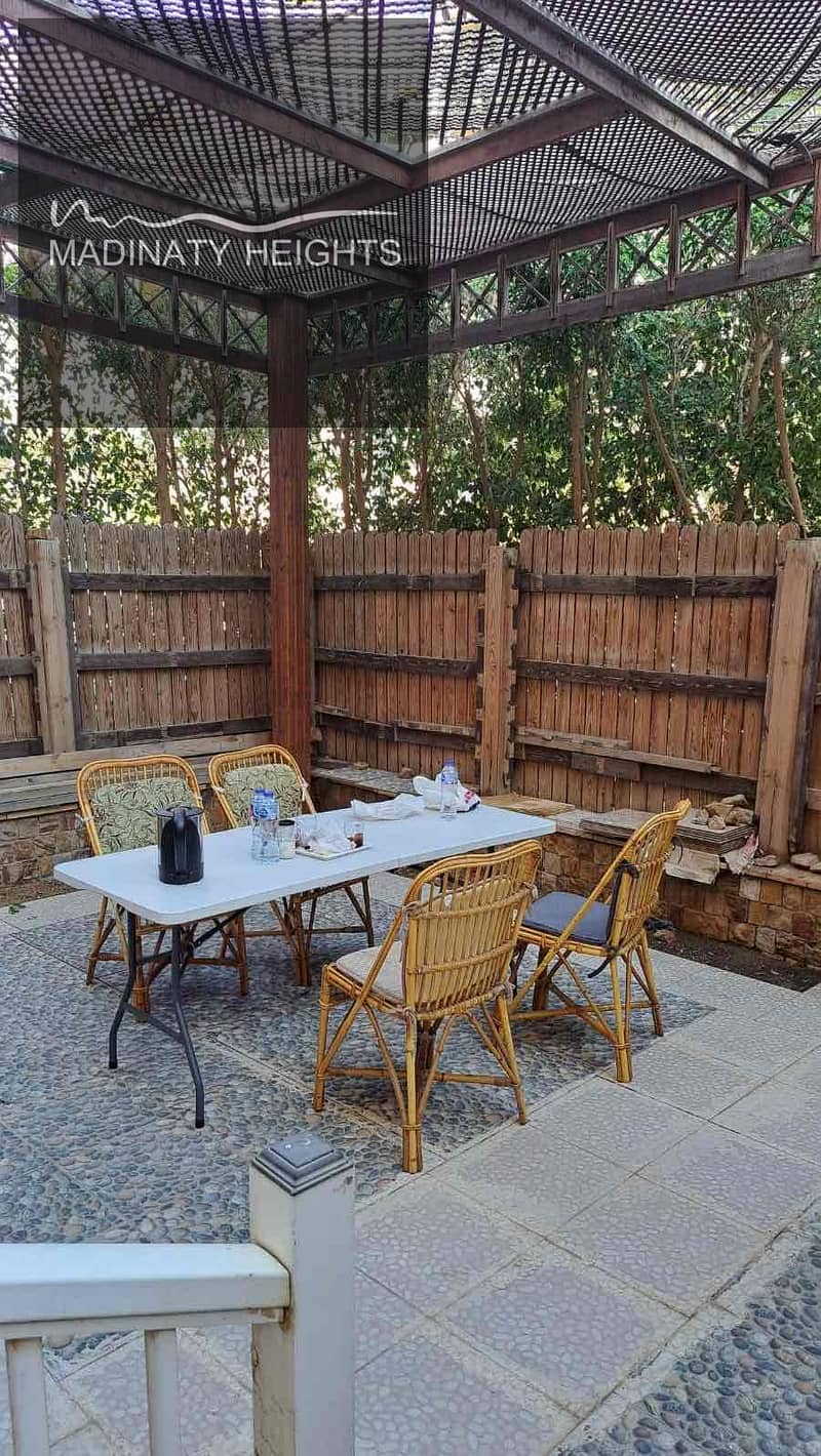 0821fa51-bfff-4edb-b1d7-bc1264c9dd21. jpg