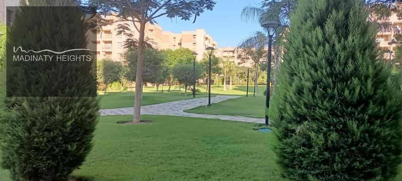 30 360e533c-c8ae-45f1-844d-5ece6f09219b. jpg