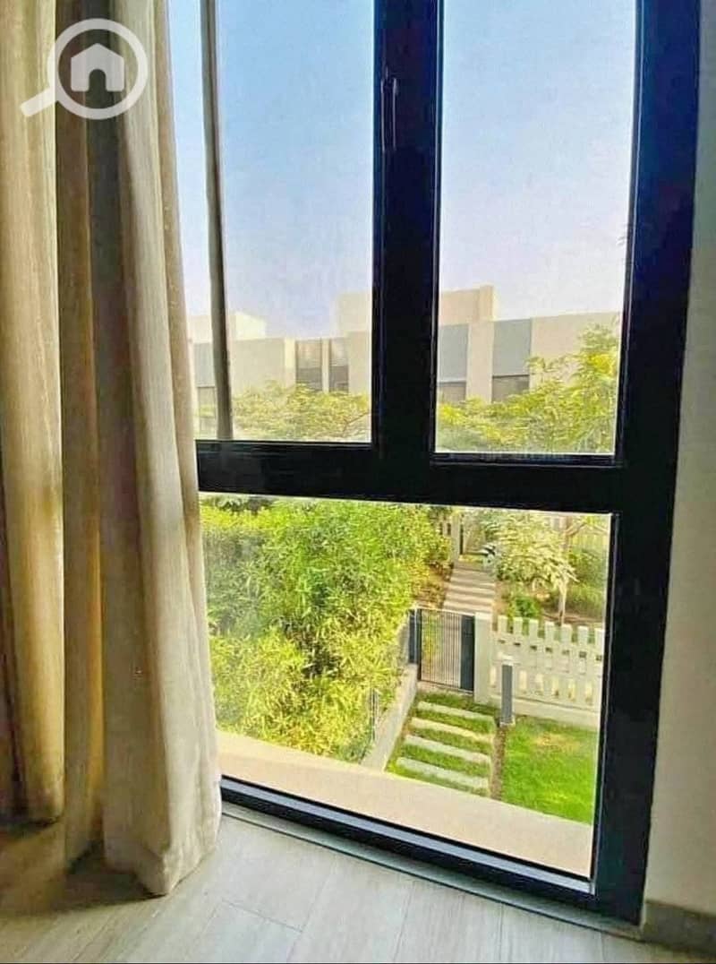 6 584346042_122173750220524353_1702535094823822613_n. jpg