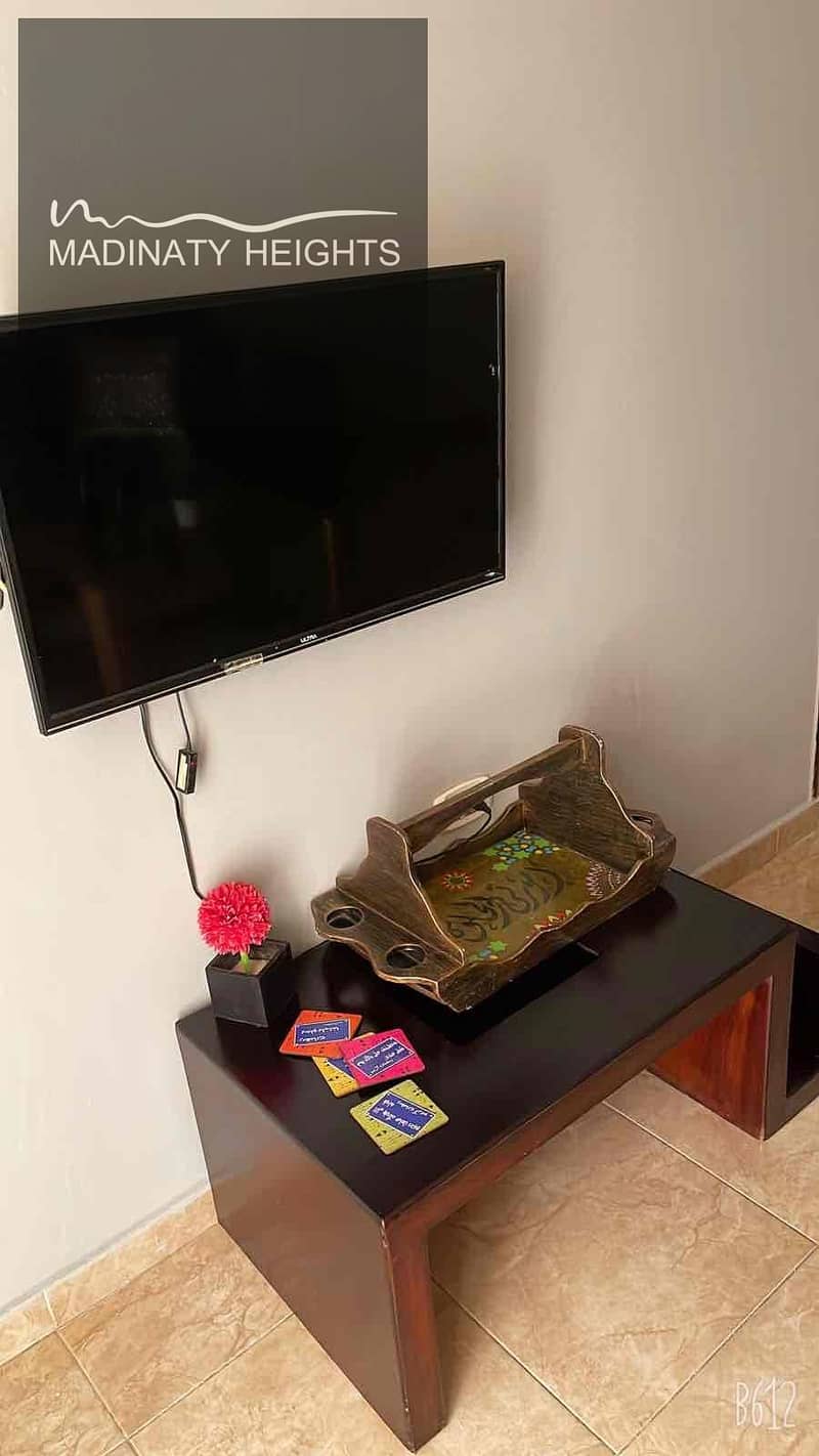 12 2f133f74-e6fe-49d0-ab0e-d9bf69d10f40. jpg