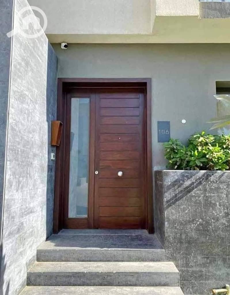 8 581960501_1616768632825795_1247080489004060106_n. jpg