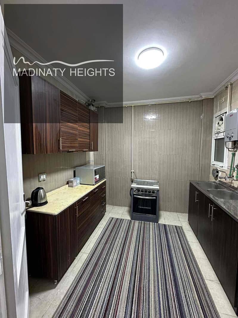 18 841bbe7c-f92c-4fbb-94d8-9ec10481cff1. jpg