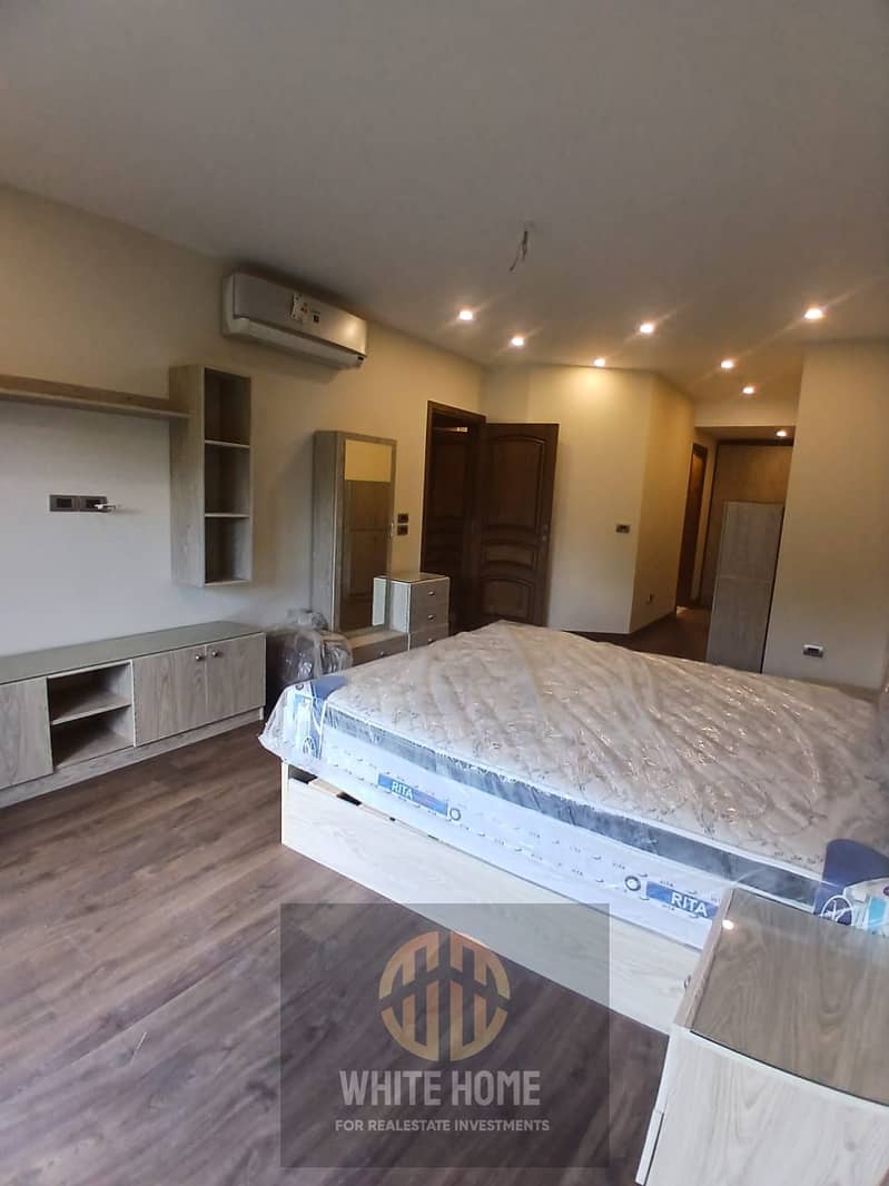 5 ce0077e2-4fe8-4d4a-bdd1-3ec3e09bd667. jpeg