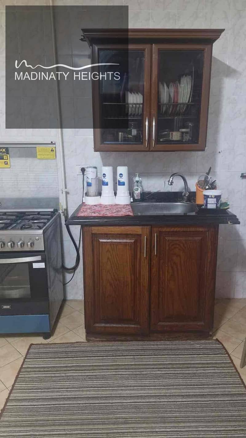 32 d3697a54-83d3-4f5f-be2b-31c32a2a057b. jpg