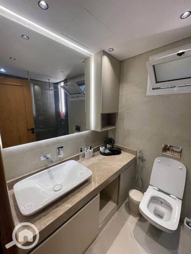 7 WhatsApp Image 2025-11-23 at 2.25. 02 PM. jpeg