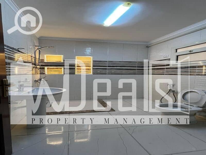 3 WhatsApp Image 2025-11-23 at 15.18. 53 (2). jpeg