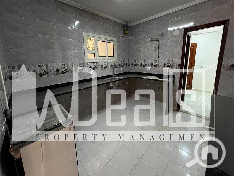 10 WhatsApp Image 2025-11-23 at 15.18. 55. jpeg