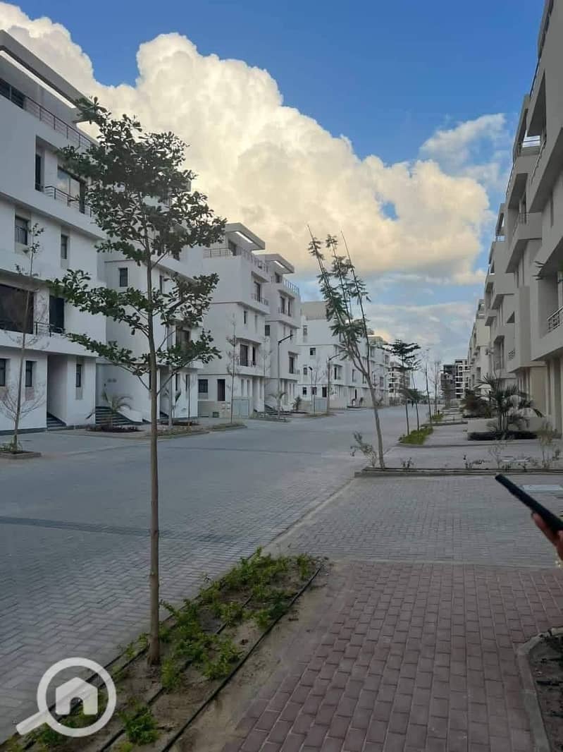 8 550341742_3165603053614104_5650448768044287884_n. jpg