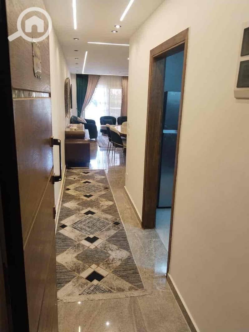 5 24505f3e-6a99-4451-81f0-5aaaf3027479. jpg