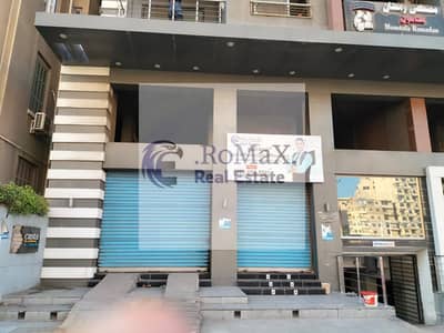 محلات تجارية  للايجار في سبورتنج، الإسكندرية - صورة واتساب بتاريخ 1447-05-05 في 20.19. 44_839b4527. jpg