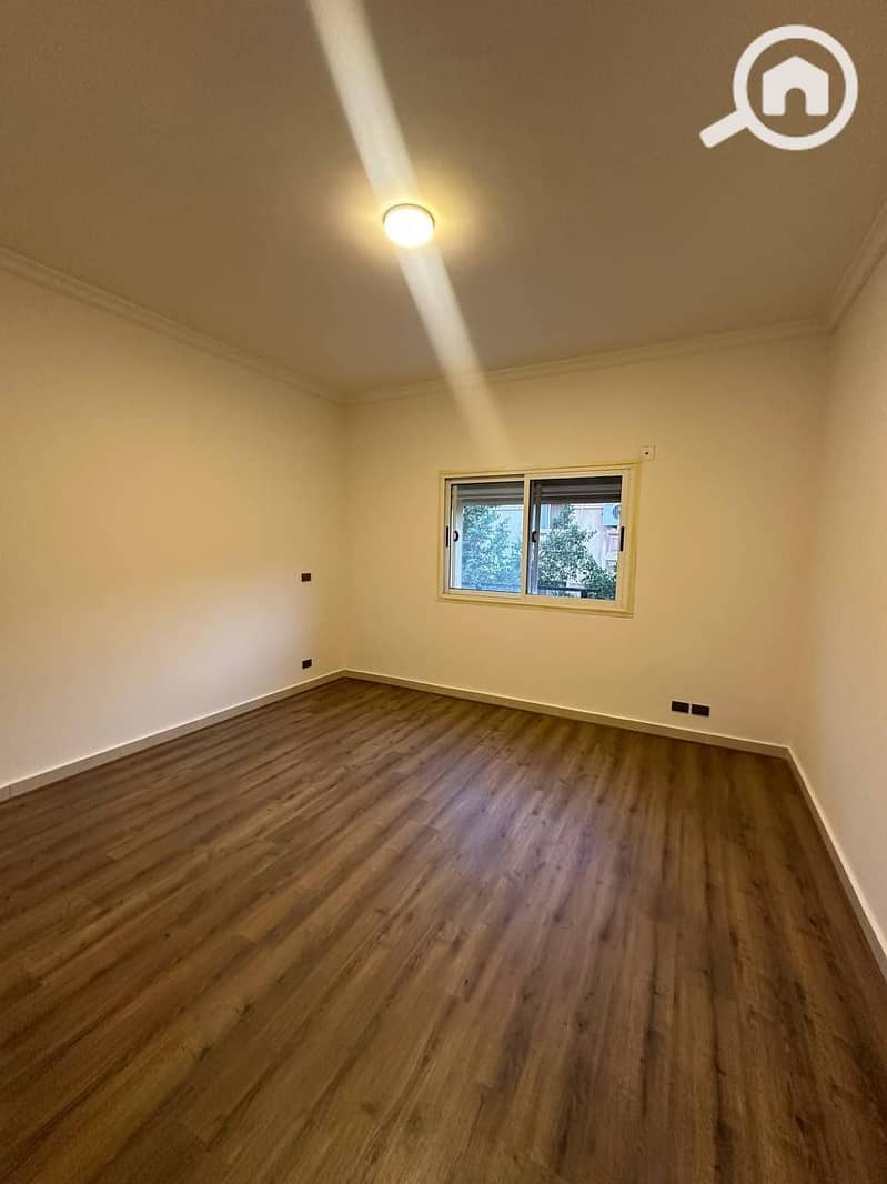 6 WhatsApp Image 2025-11-23 at 12.00. 33_8de5c7e6. jpg