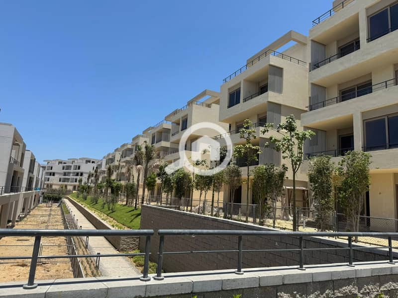 8 546621371_122141582702911077_8120582260191463108_n. jpg