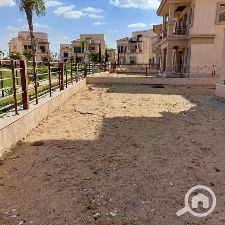 6 69977f6b-177c-4e4e-8350-a6162dc4496a. jpg