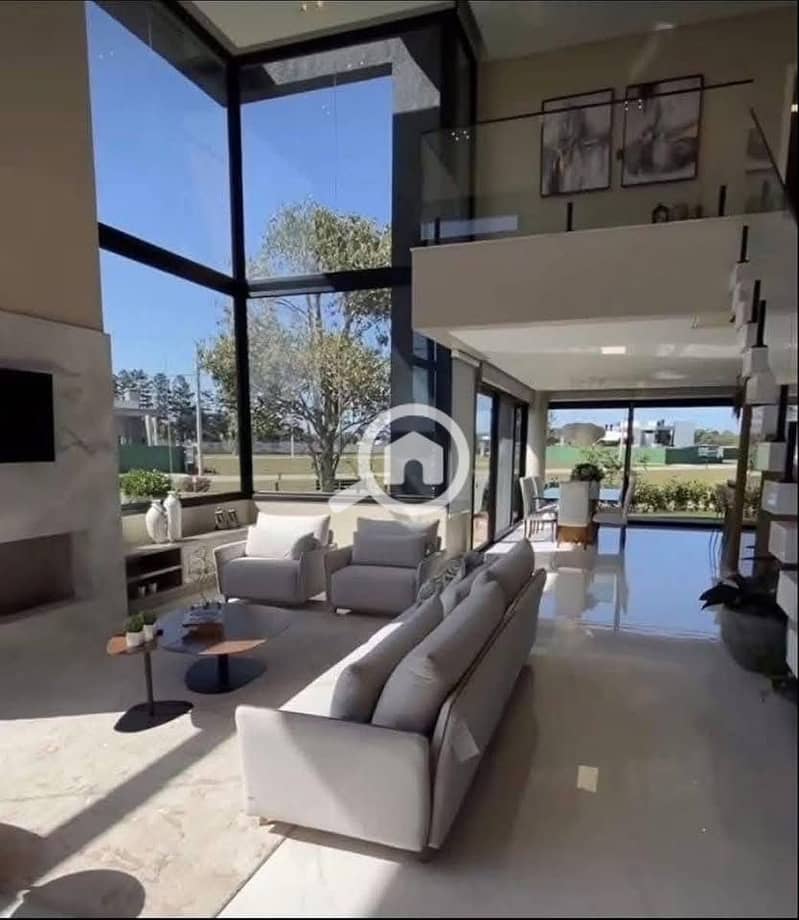 11 535390619_25070718142515910_6322967343059696851_n. jpg