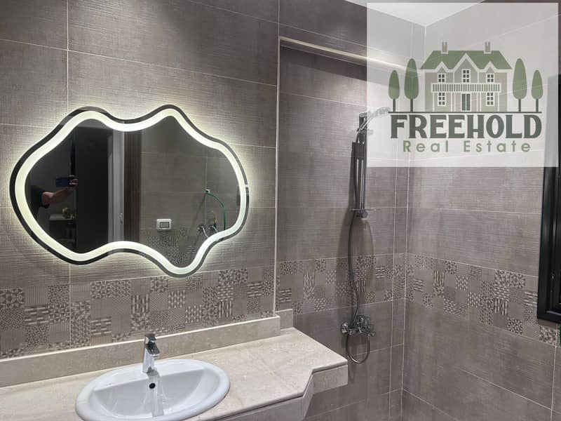 9 50c7bf0b-5d22-49d0-a2fe-945b48f9c1e9. jpg