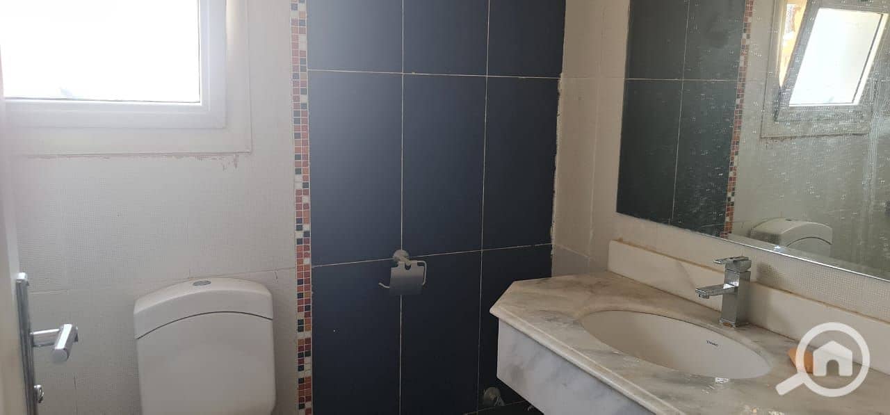 7 WhatsApp Image 2025-10-25 at 13.10. 16. jpeg