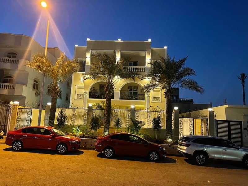 فيلا بمسطح ٦٤٨ بالحي الثالث شرق المجاوره الاولى الشروق فيلا بمسطح ٦٤٨ بالحي الثالث شرق المجاوره الاولى الشروق