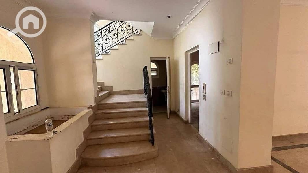 2 3133e0d8-ebaa-4574-abec-3f86f192a8c8. jpeg