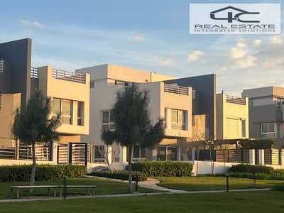 5 Bedroom Townhouse for Sale in New Cairo, Cairo - IMG-20250217-WA0069. jpg