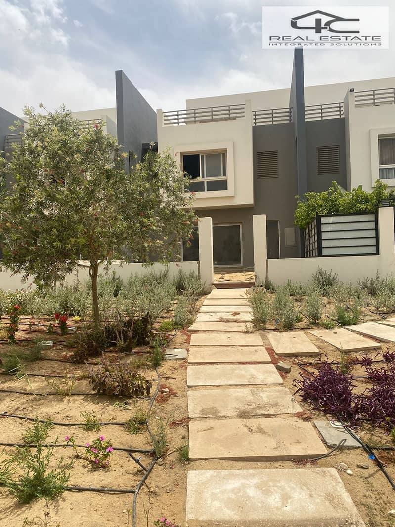 8 WhatsApp Image 2023-11-04 at 12.38. 44 PM. jpeg