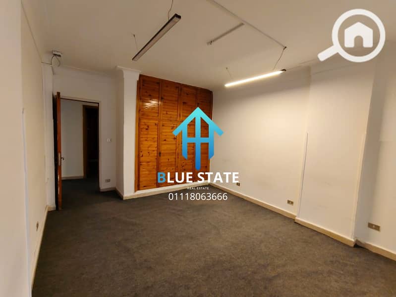 10 01118063666 (10). png