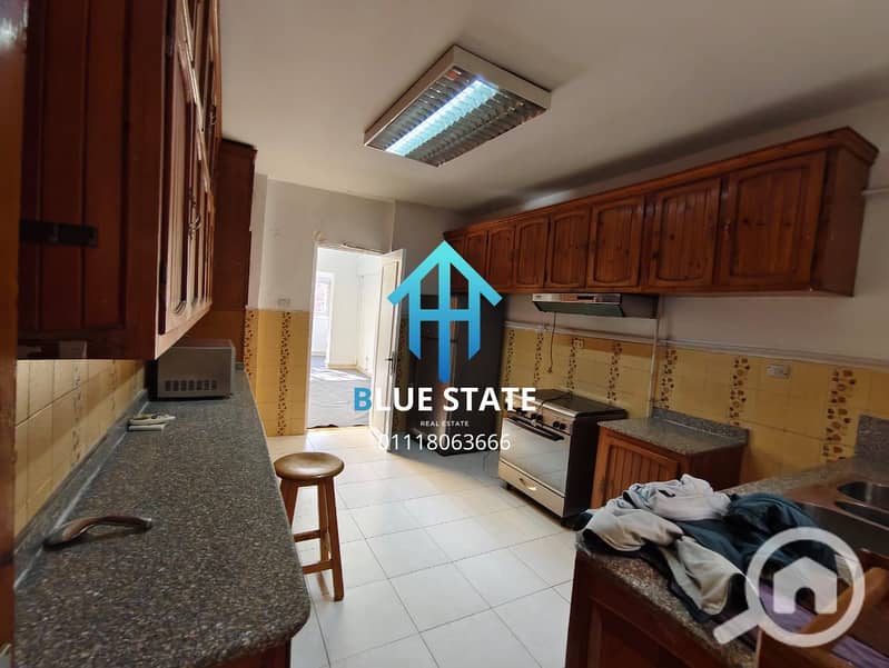 13 01118063666 (15). png