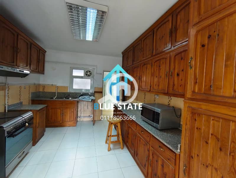 14 01118063666 (16). png