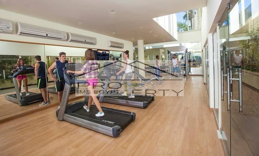 10 8d43c872-b361-41b0-a398-f21aea16cdaf. jpg