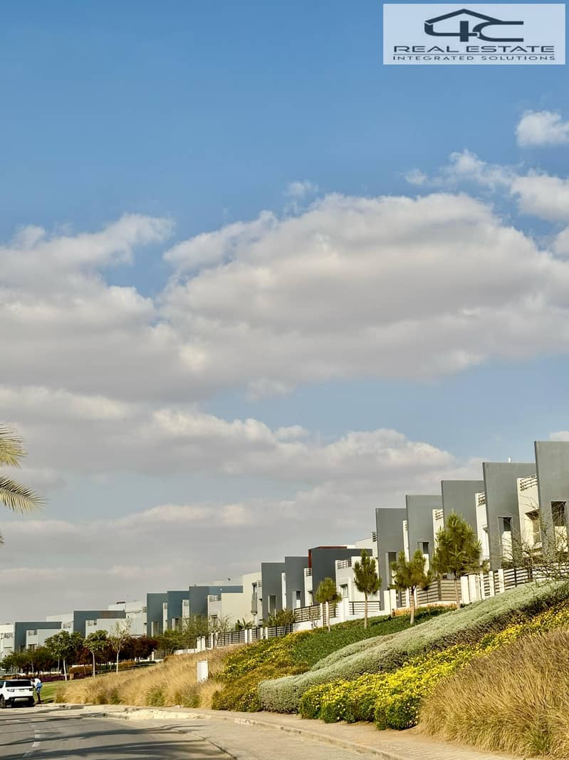 11 WhatsApp Image 2025-04-12 at 12.49. 52 PM. jpeg