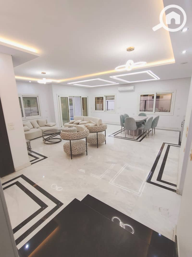 14 83db83f2-dff1-4acb-8b16-6d802fd73543. jpeg