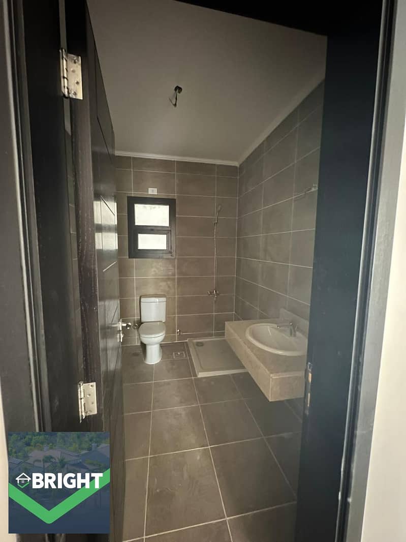 8 WhatsApp Image 2025-11-22 at 3.40. 45 PM. jpeg