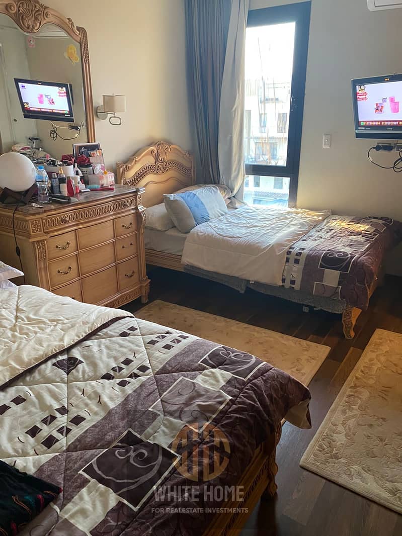 4 9557a956-a3f5-40ab-af08-9ee22cdc2d96. jpeg