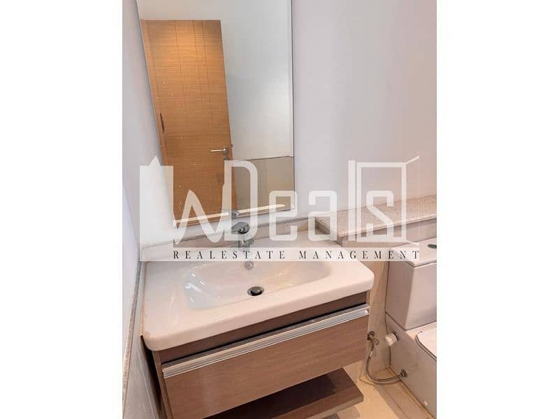 7 WhatsApp Image 2025-11-25 at 18.29. 16 (1). jpeg