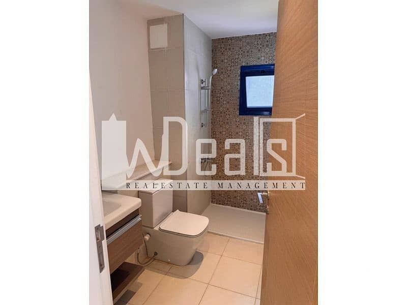 8 WhatsApp Image 2025-11-25 at 18.29. 16. jpeg