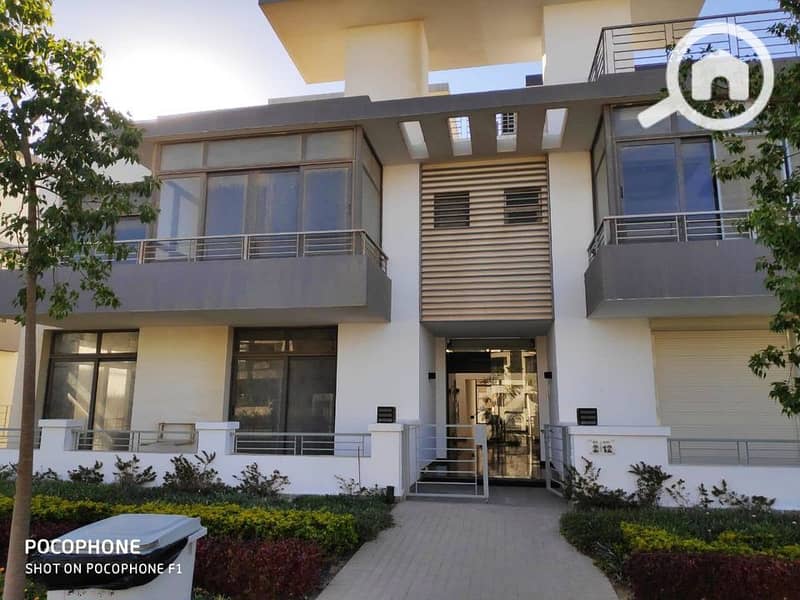 4 67074253_2307258399516772_3077898419012894720_n. jpg