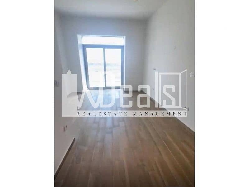 5 WhatsApp Image 2025-11-25 at 20.14. 22 (1). jpeg