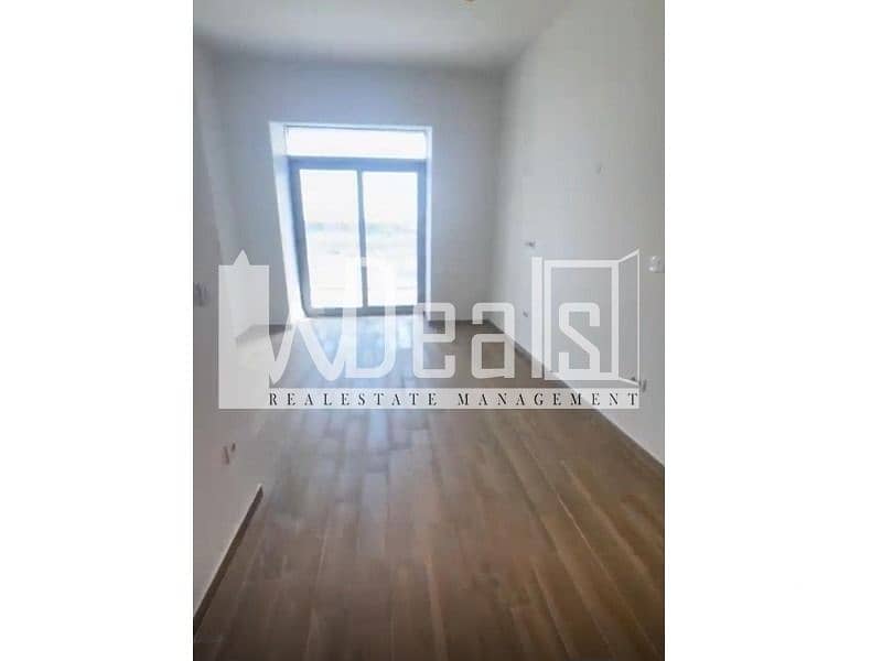 13 WhatsApp Image 2025-11-25 at 20.14. 26 (1). jpeg