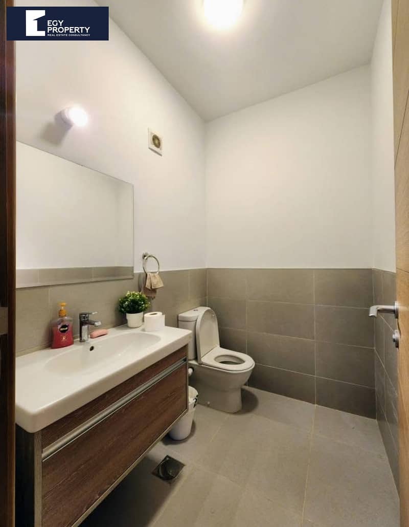 4 WhatsApp Image 2025-11-25 at 1.28. 44 PM (2). jpeg