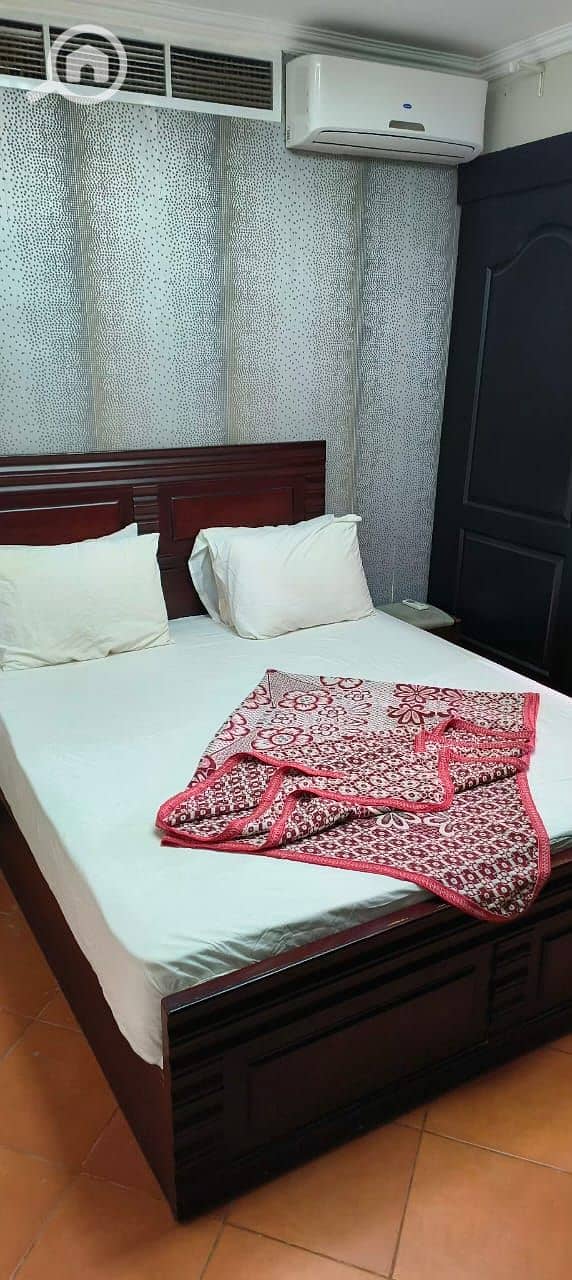 4 2d89462c-5ee7-41b3-8c50-c8b255c0b36c. jpeg