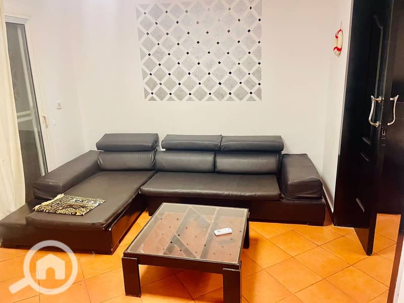 10 ddb9c261-dfeb-49fa-8f15-f844b82aed8d. jpeg