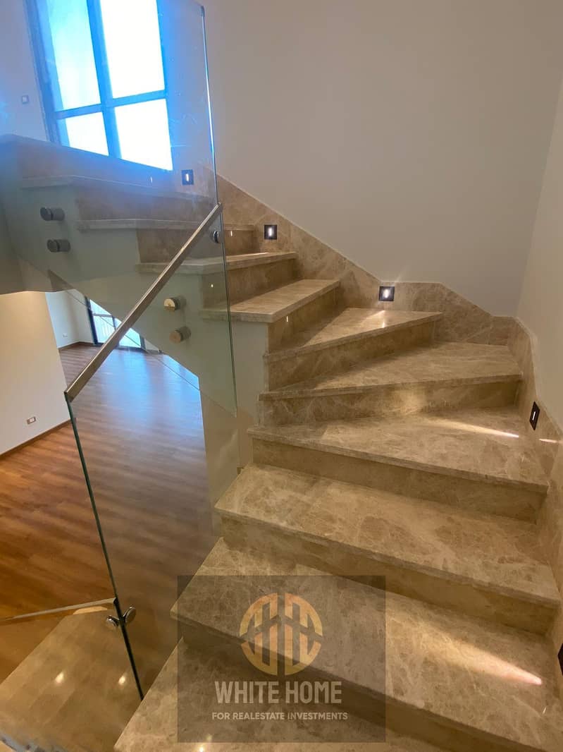 9 107aaa6e-16fe-4492-83f1-a063401ec7f4. jpeg