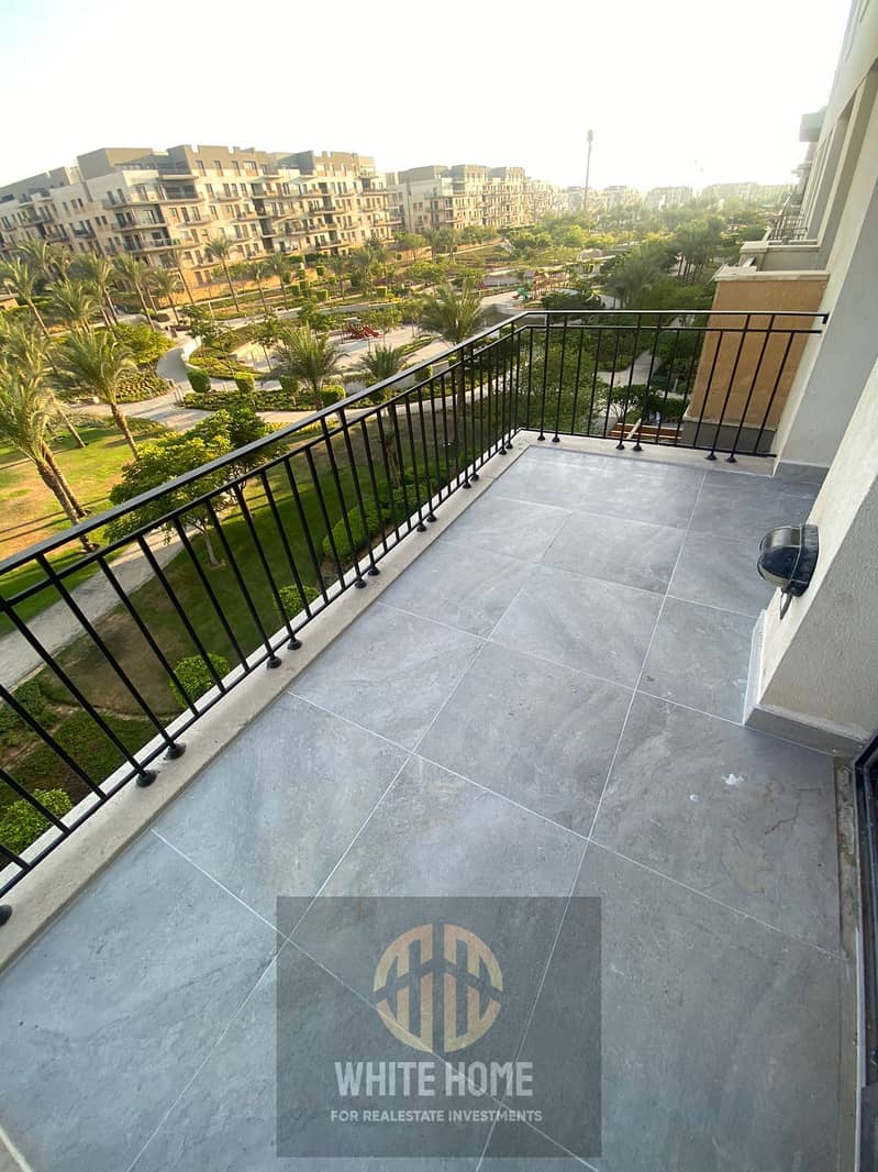 16 055e92be-adfc-45c5-9afc-6e392ce555bf. jpeg