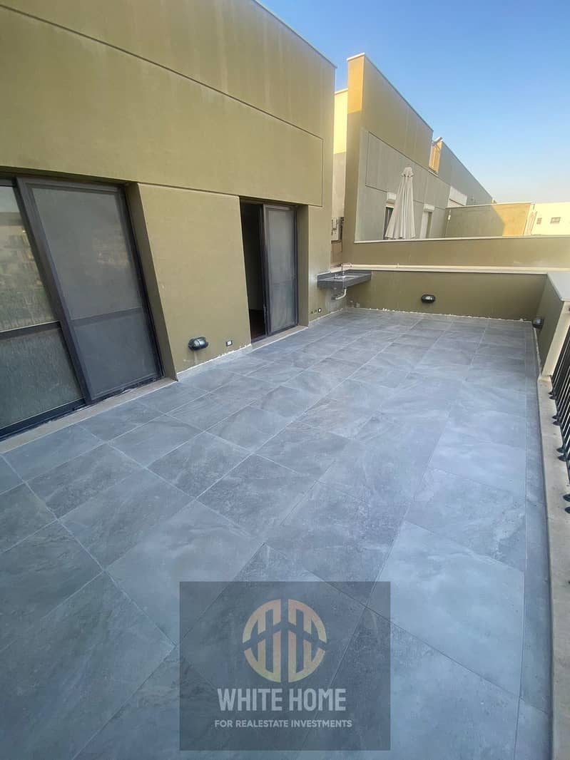 23 4fa8f137-ae57-4bd8-ad15-d342ba73f4c5. jpeg