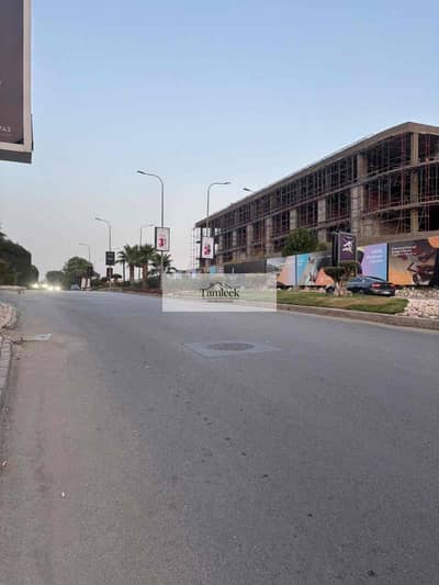 مکتب  للبيع في 6 أكتوبر، الجيزة - IMG_8441. jpg