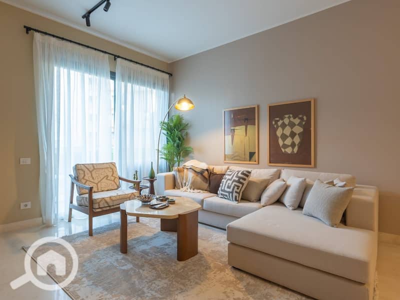 7 cce7247e-8f54-4aea-bc8d-f4854f77e0e3. jpg