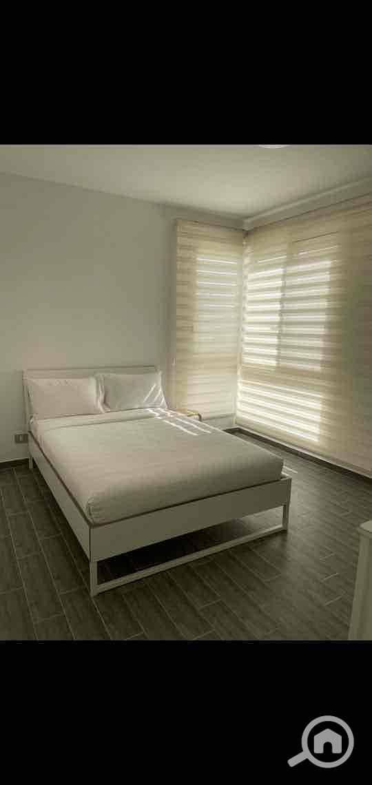 7 0d195fee-0579-4bb7-a4fd-d04b56cc106e. jpg