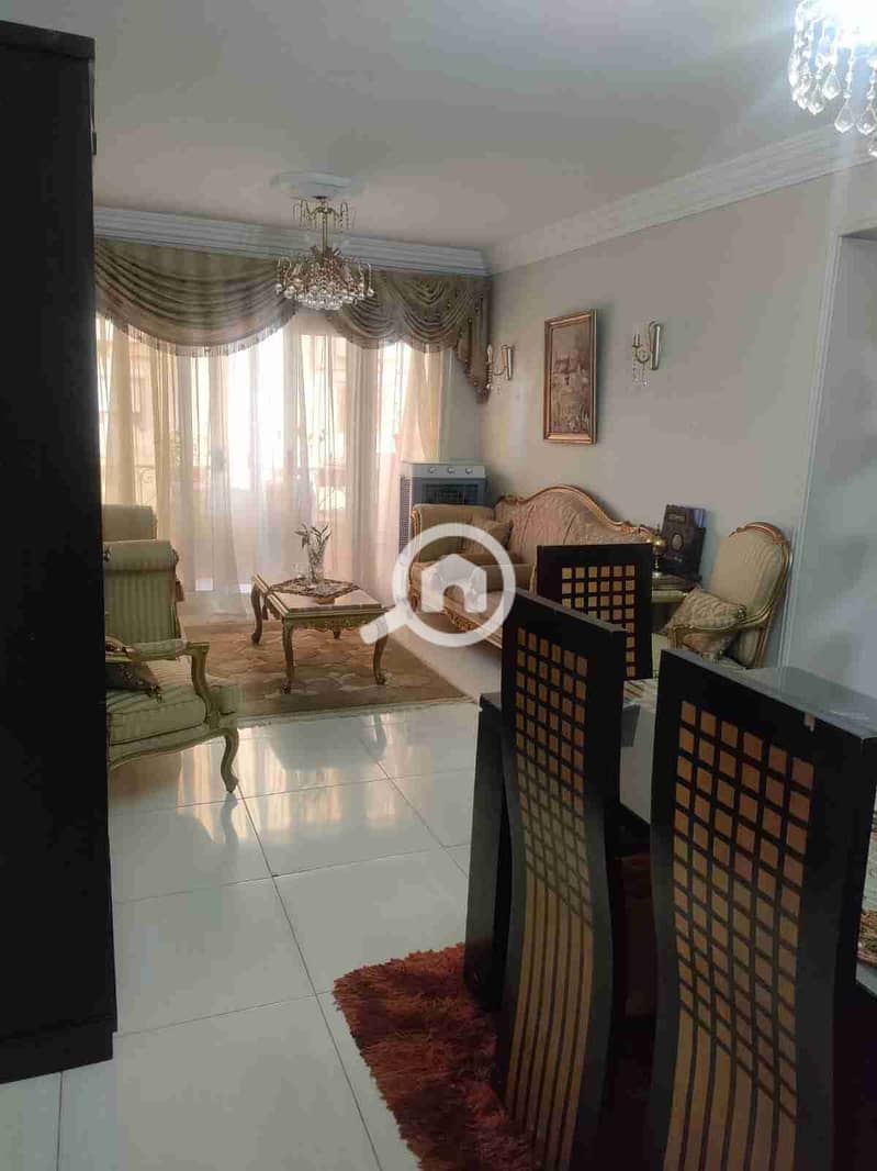 1000477496. jpg 1000477496. jpg